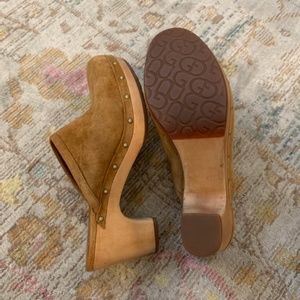 Ugg Clogs